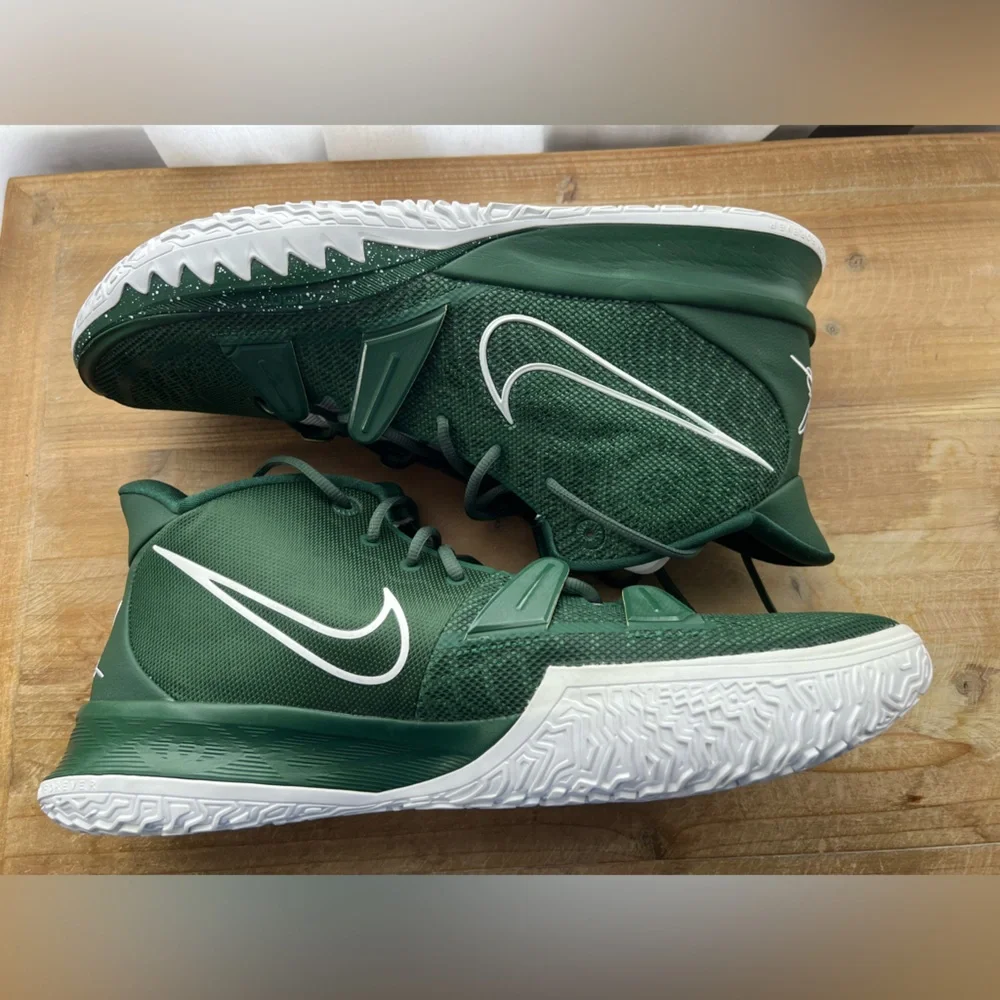 Nike Kyrie 7 TB Gorge Green and White Men’s Size 18 New